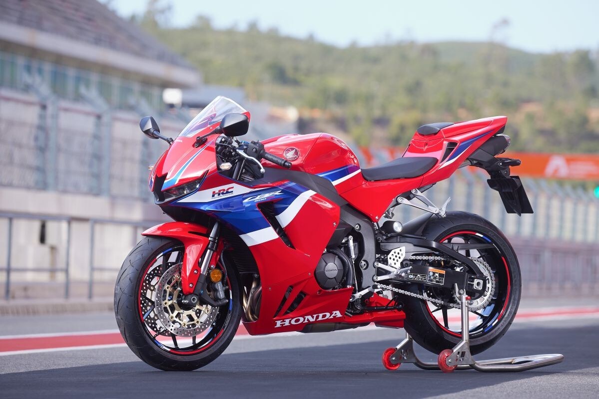 Honda CBR600RR: quanto ci sei mancata! +VIDEO+